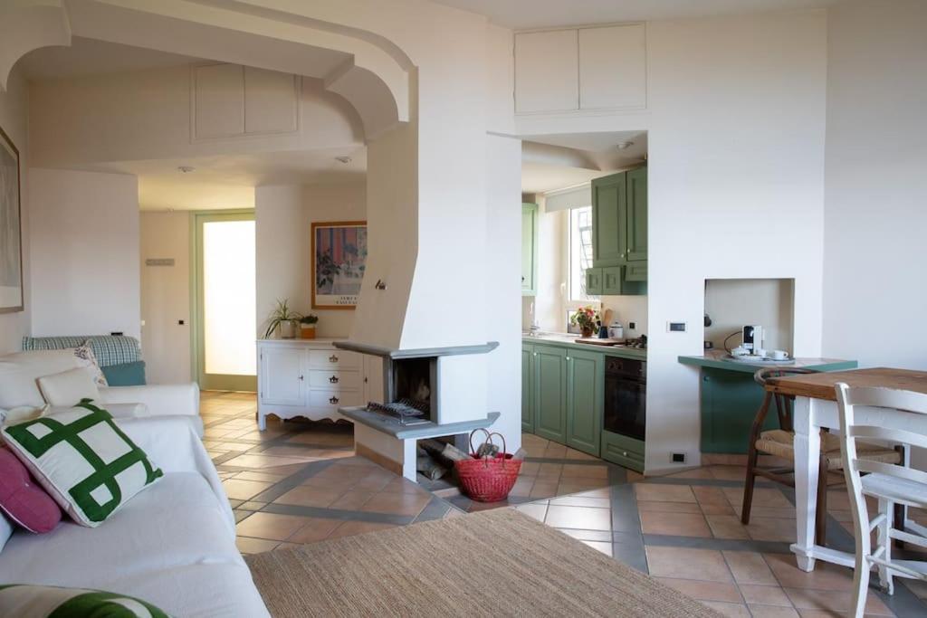 La Terrazza Nel Borgo Lägenhet Bracciano  Exteriör bild