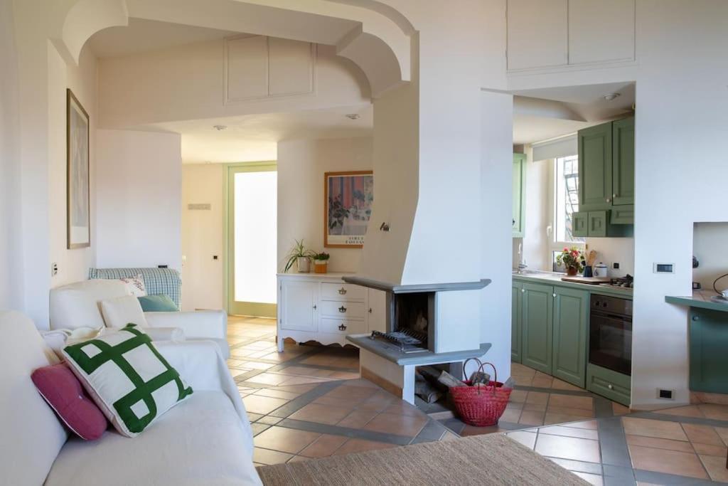 La Terrazza Nel Borgo Lägenhet Bracciano  Exteriör bild
